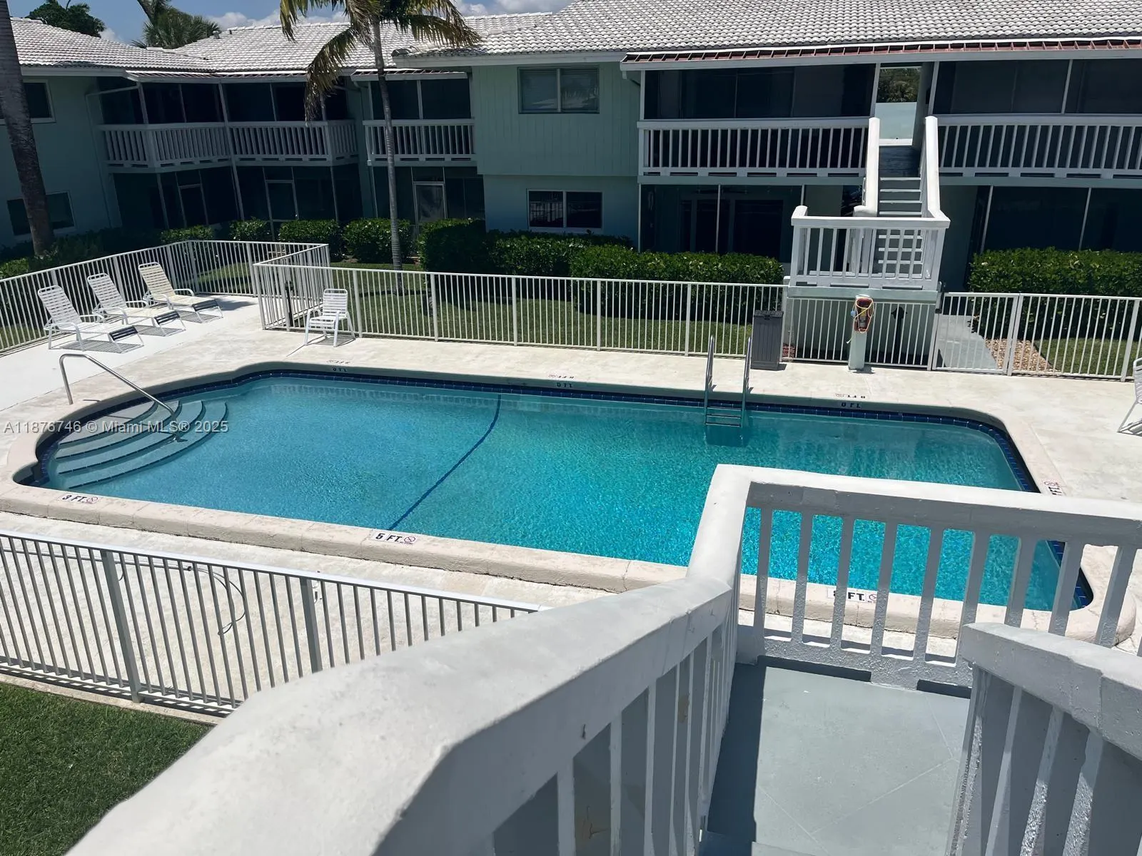 322 N Federal Hwy, #233