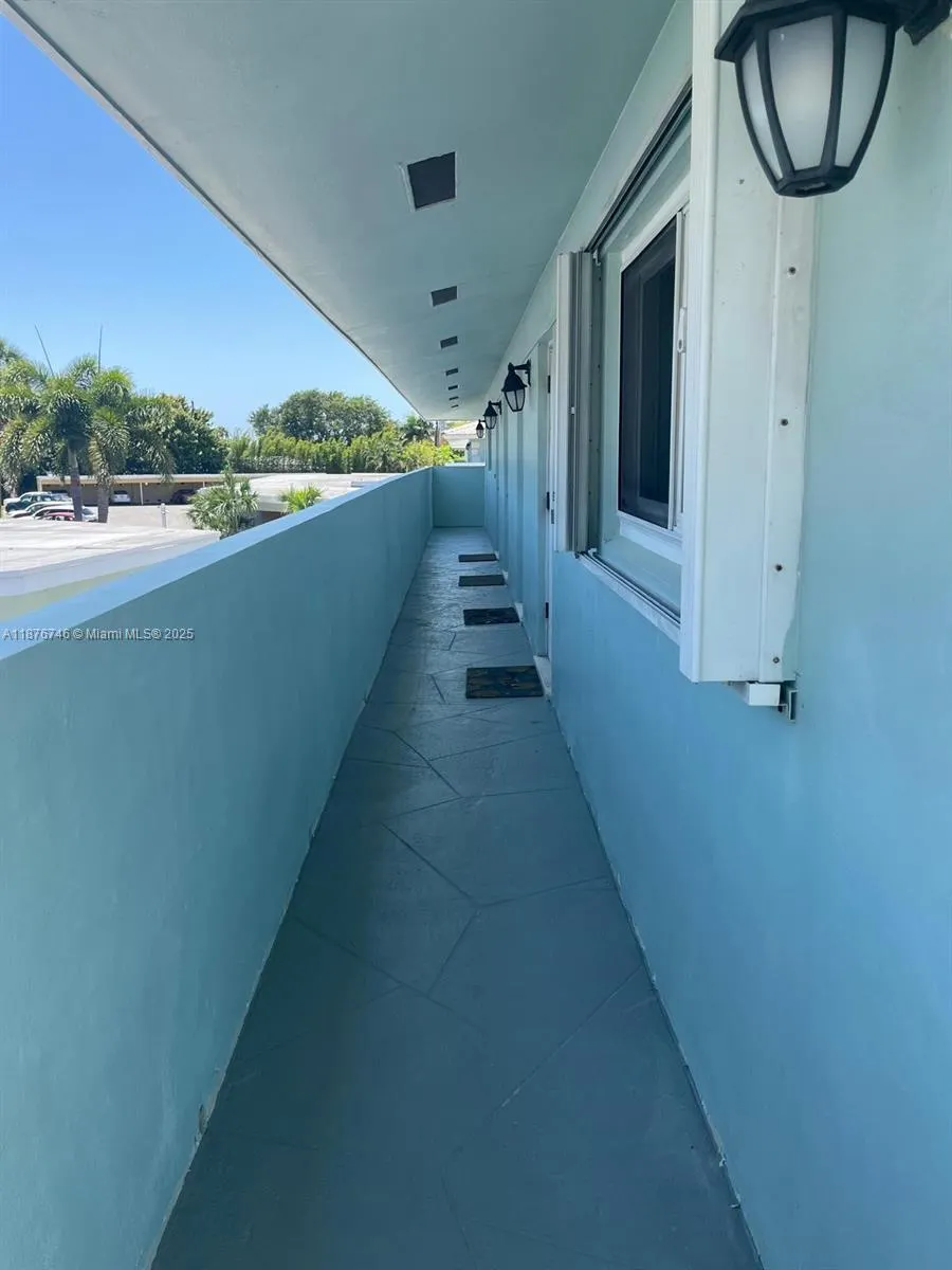 322 N Federal Hwy, #233