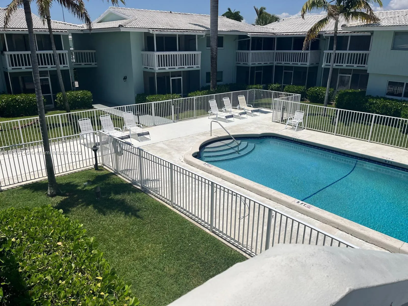 322 N Federal Hwy, #233