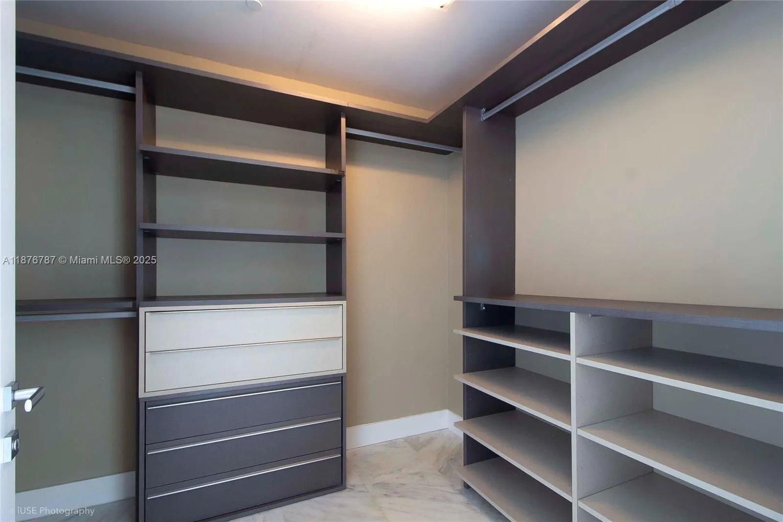 1451 Brickell Ave, #3102