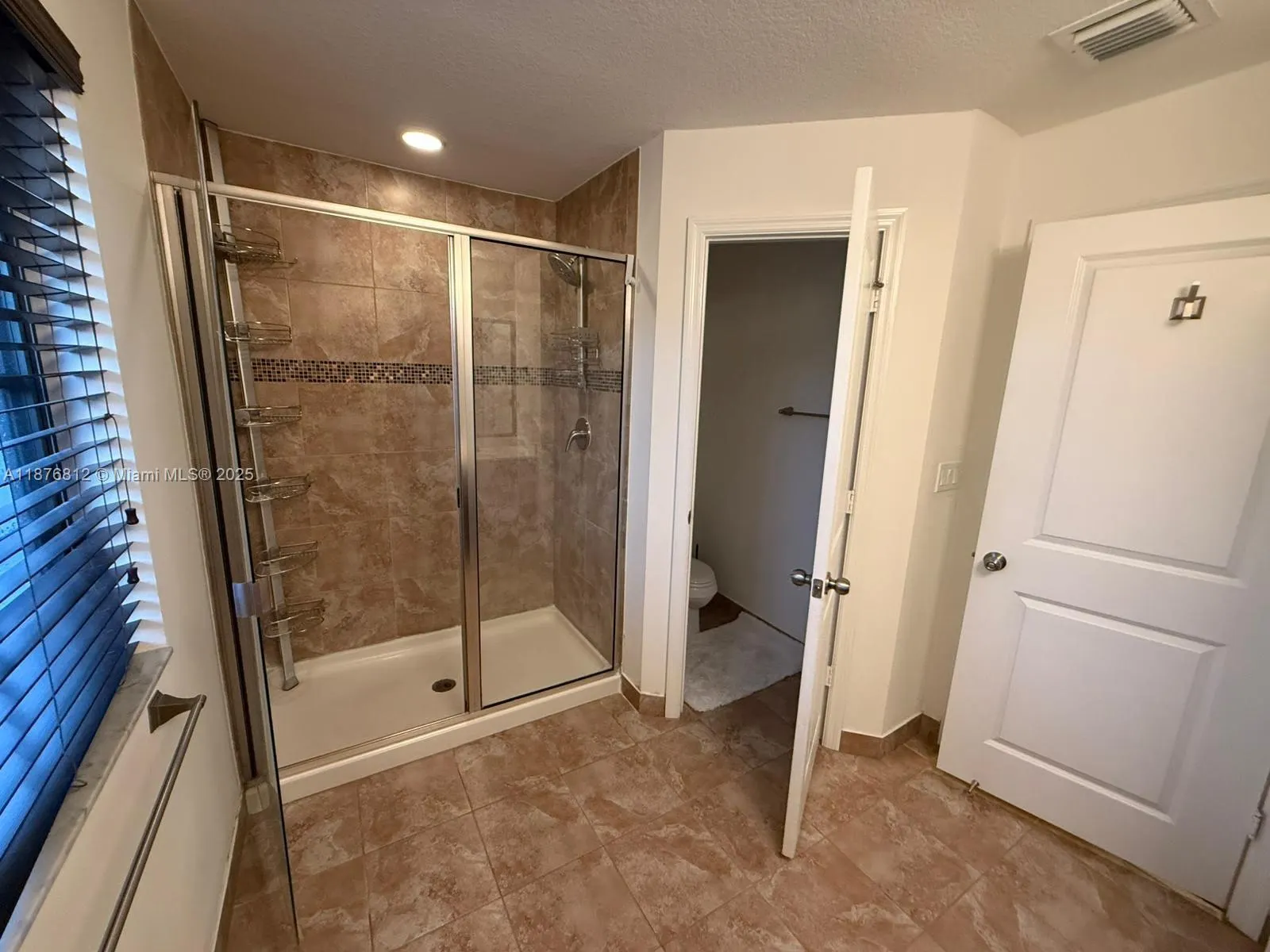 472 NE 194th Ter, #472