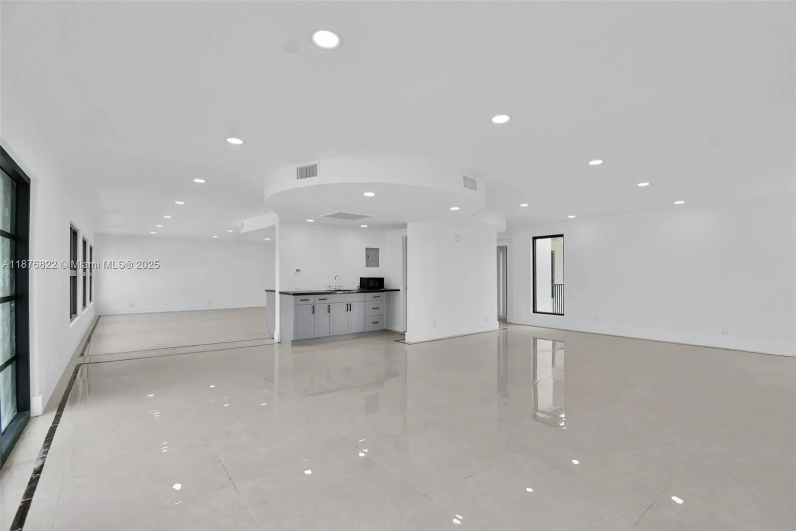 2990 Griffin Rd