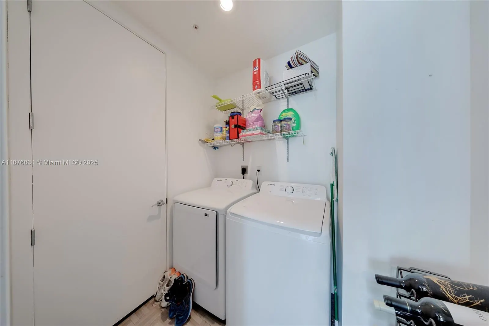 218 SE 14th St, #803