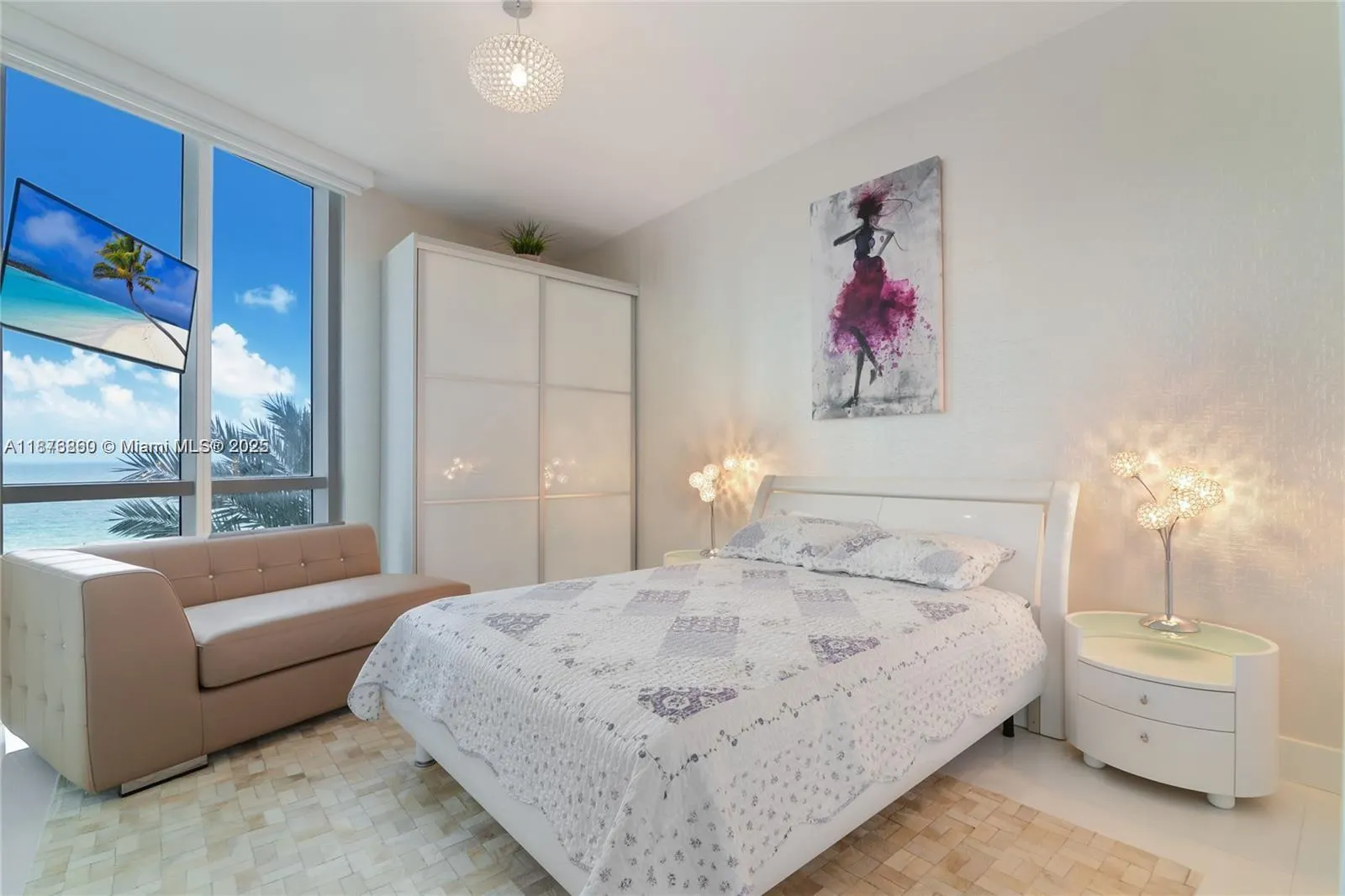 15811 Collins Ave, #704