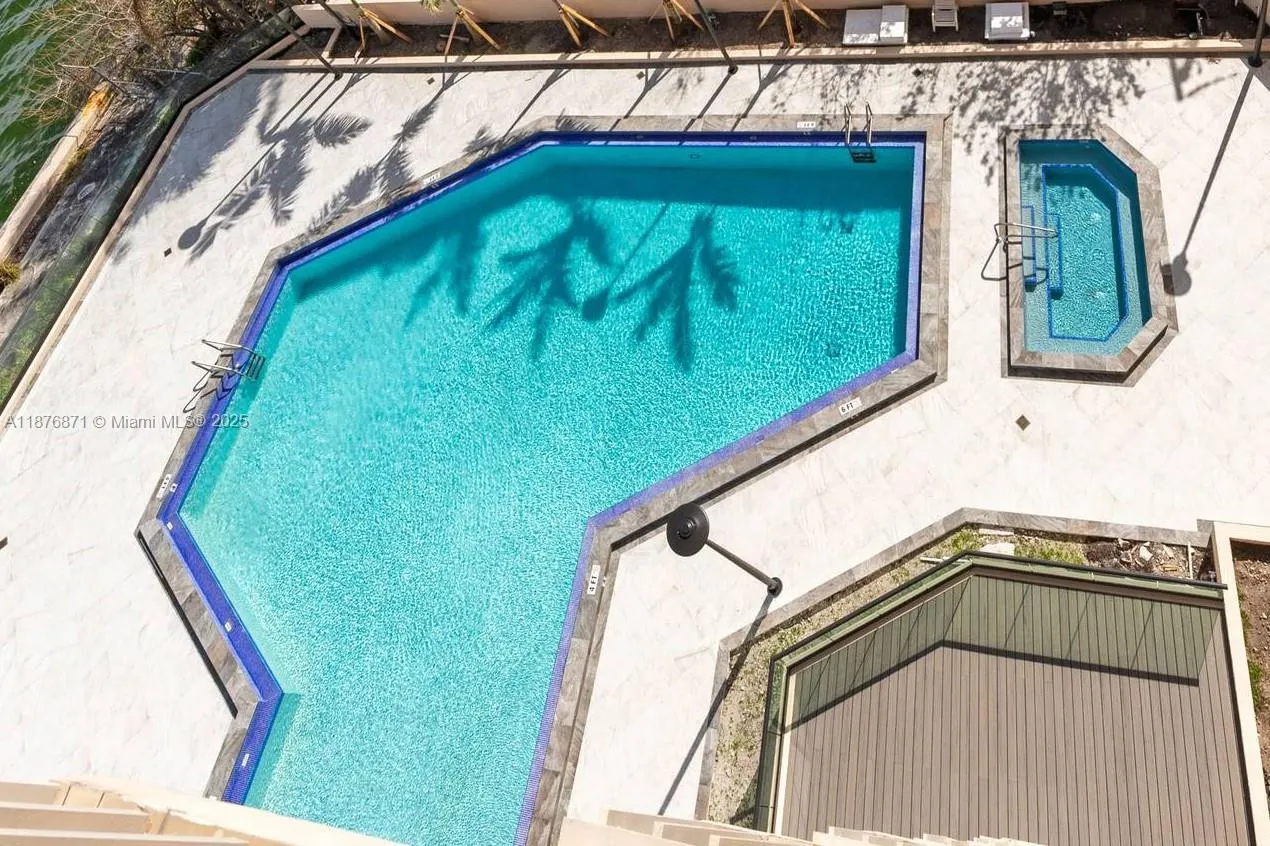 11113 Biscayne Blvd, #757
