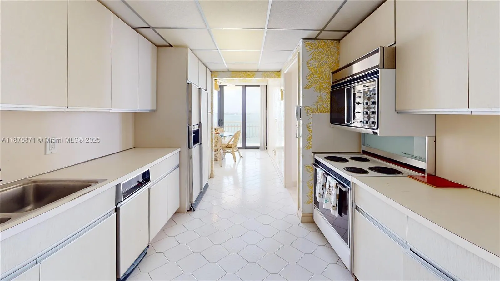 11113 Biscayne Blvd, #757