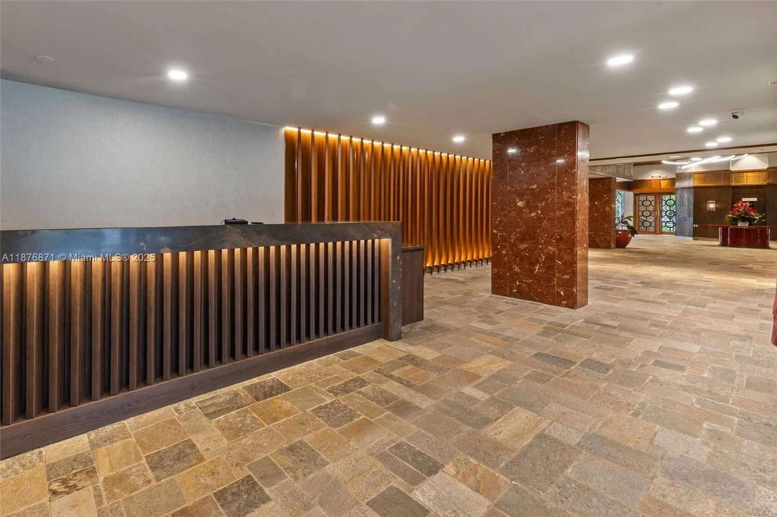 11113 Biscayne Blvd, #757