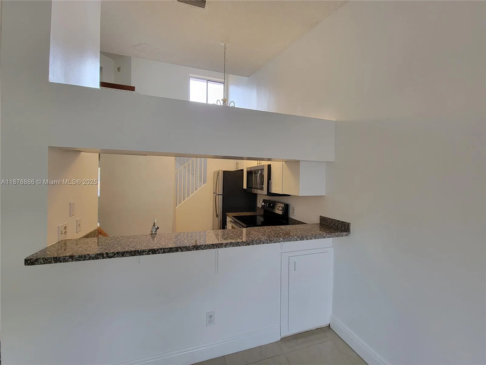 958 Coral Club Dr, #958