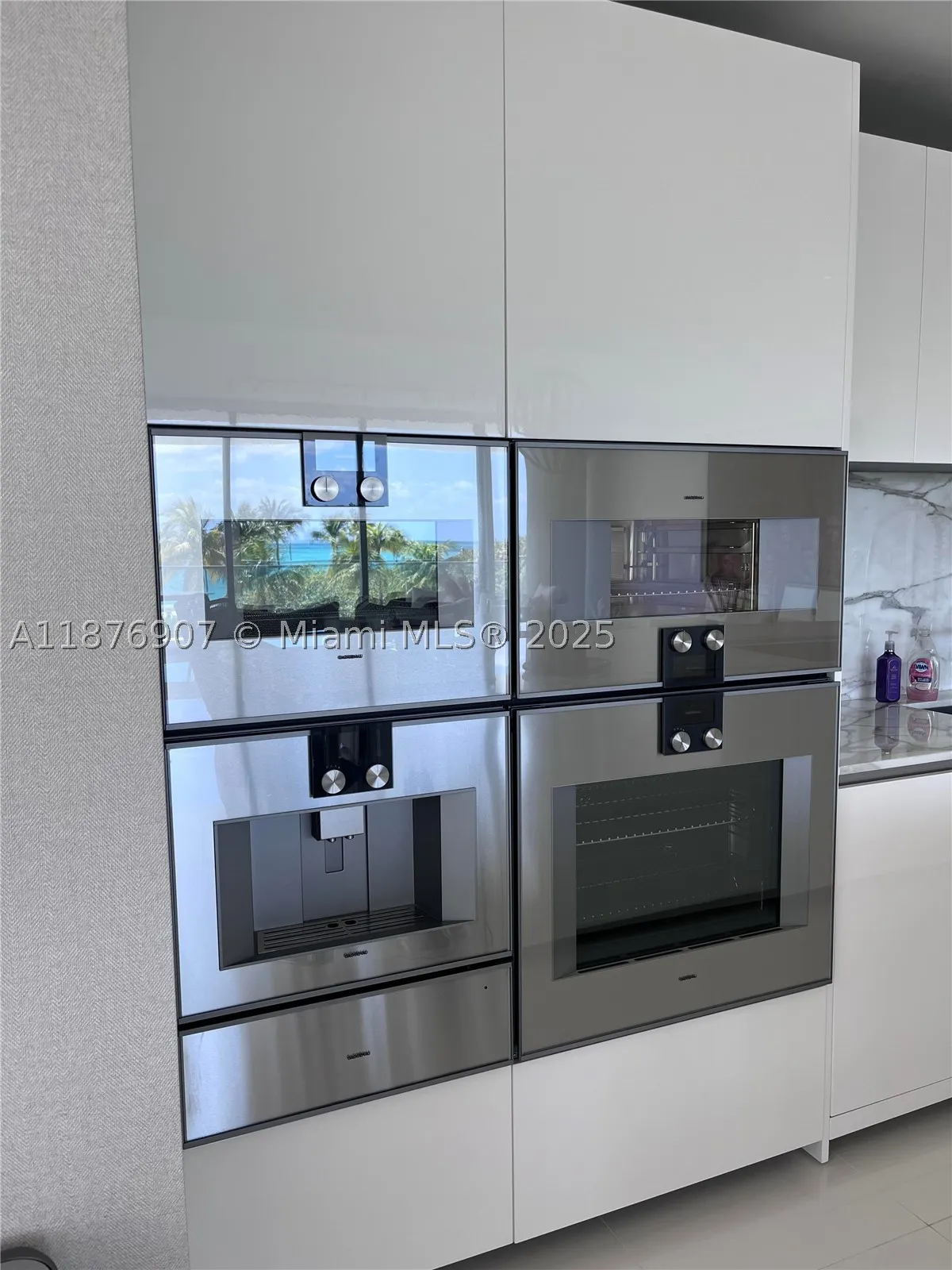 10201 Collins Ave #301