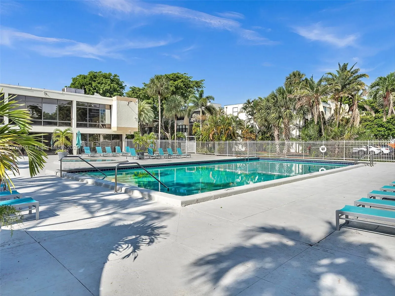 20401 NE 30th Ave, #310-8