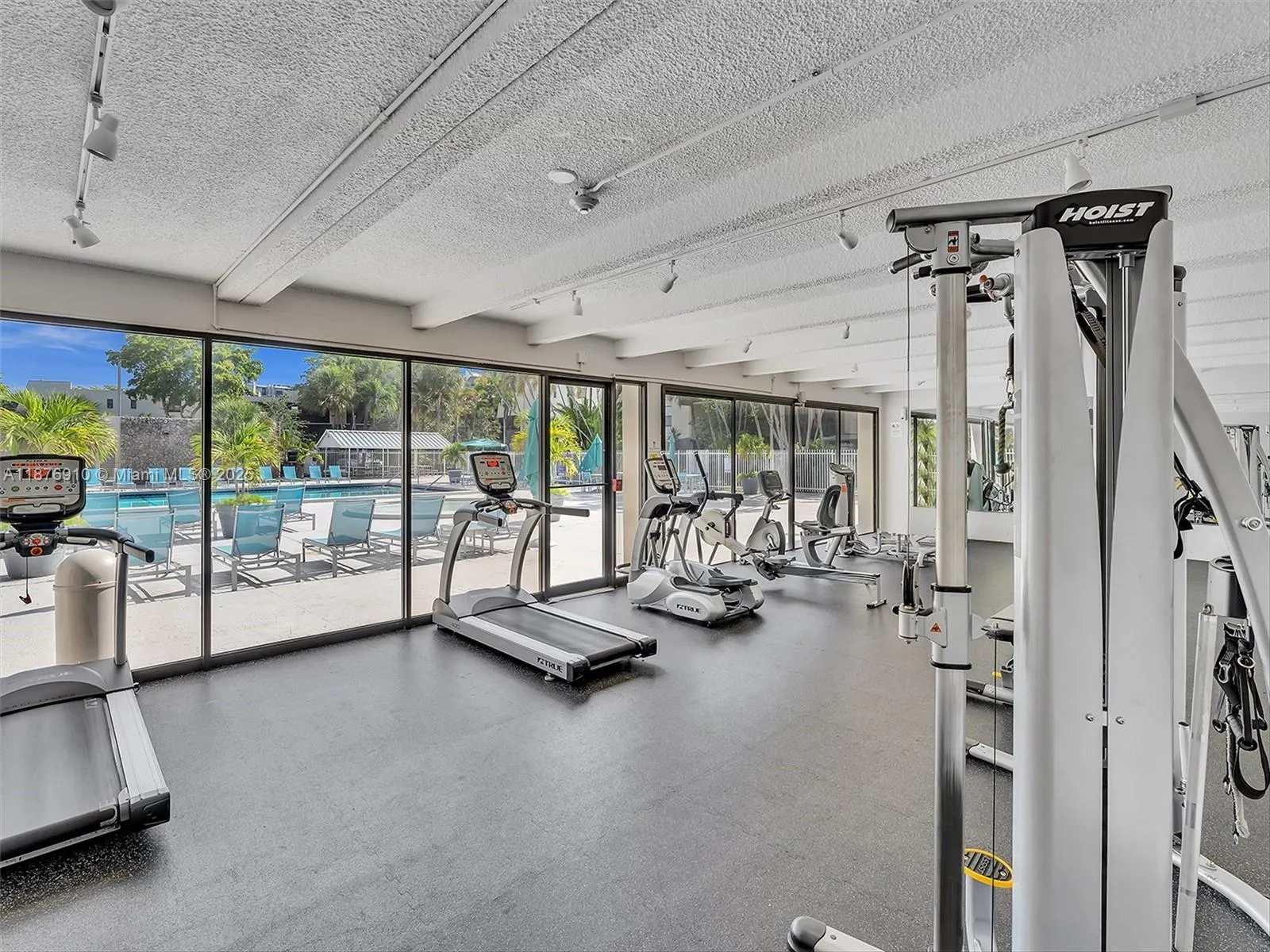 20401 NE 30th Ave, #310-8