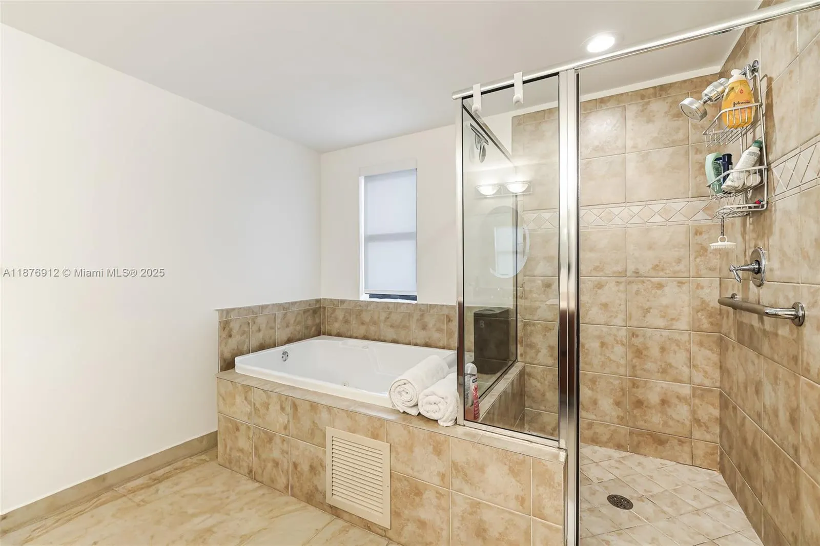 888 S Douglas Rd, #1117