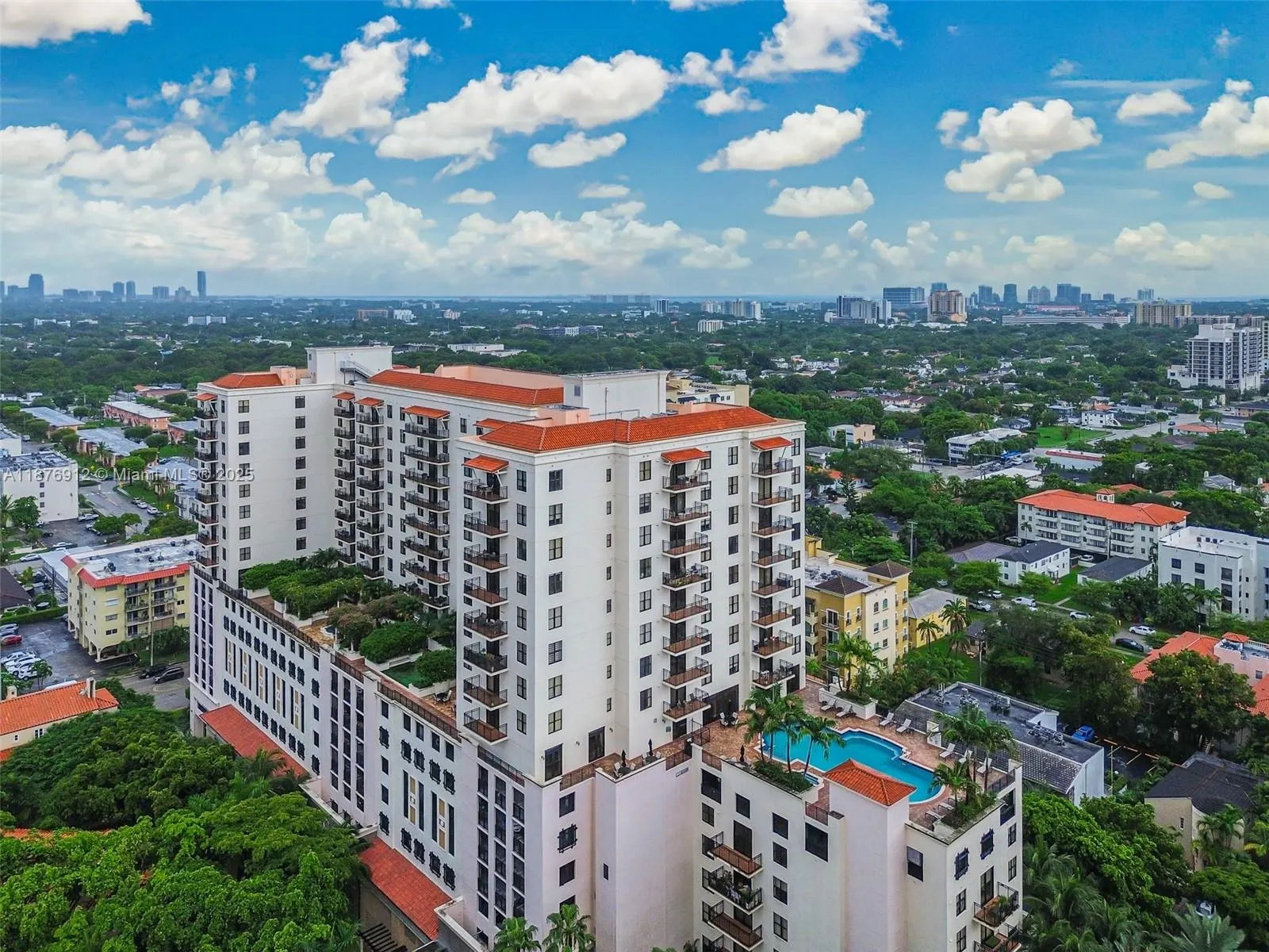 888 S Douglas Rd, #1117