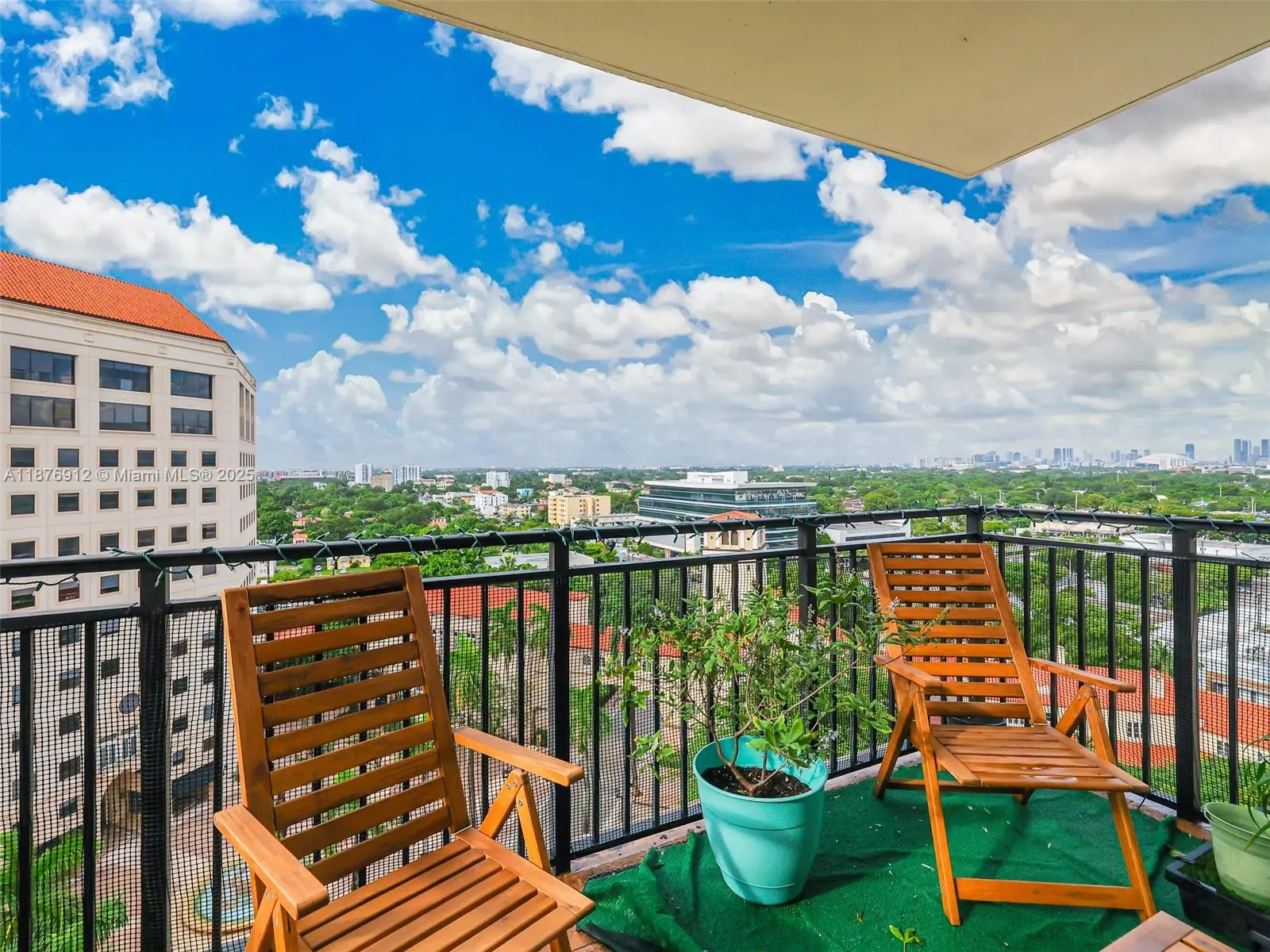 888 S Douglas Rd, #1117