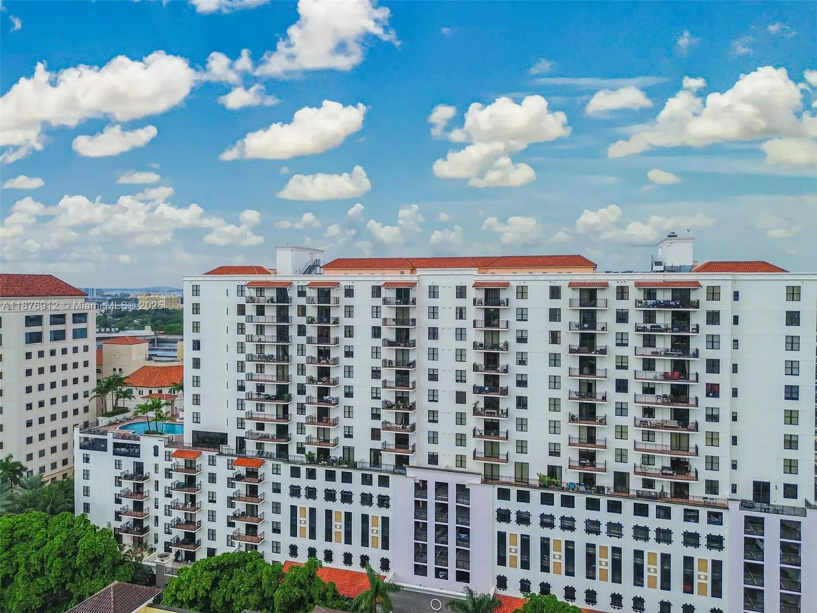 888 S Douglas Rd, #1117