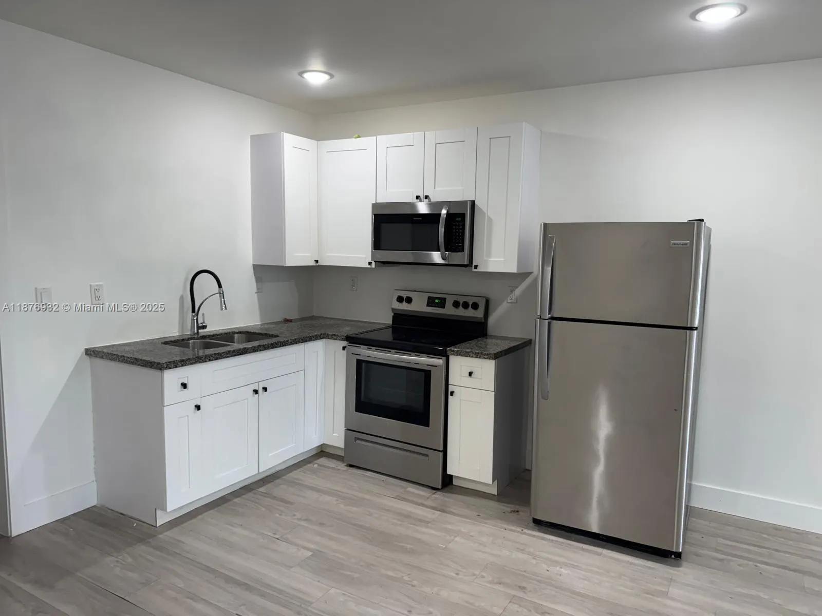 3146 NW 32 TH ST, #A