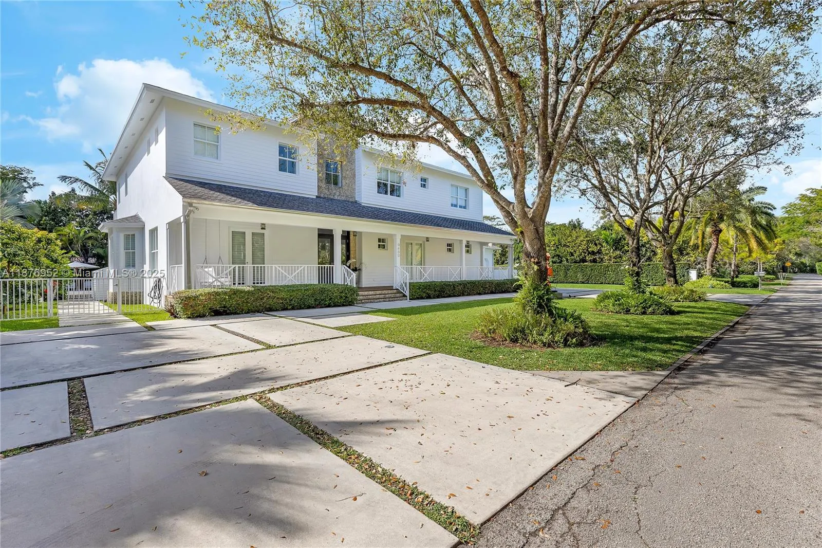 9460 SW 69th Ave