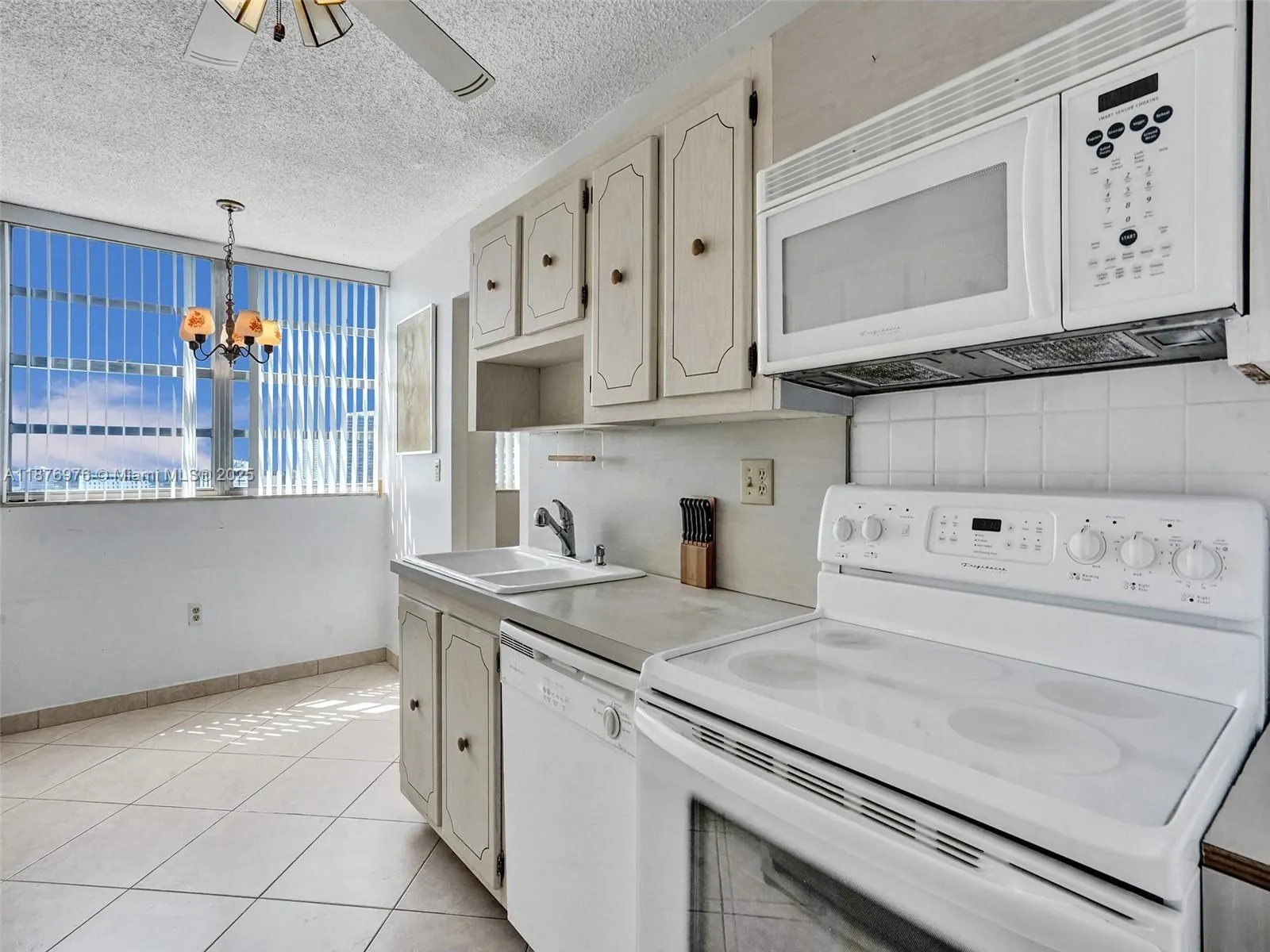 1833 S Ocean Dr, #1511