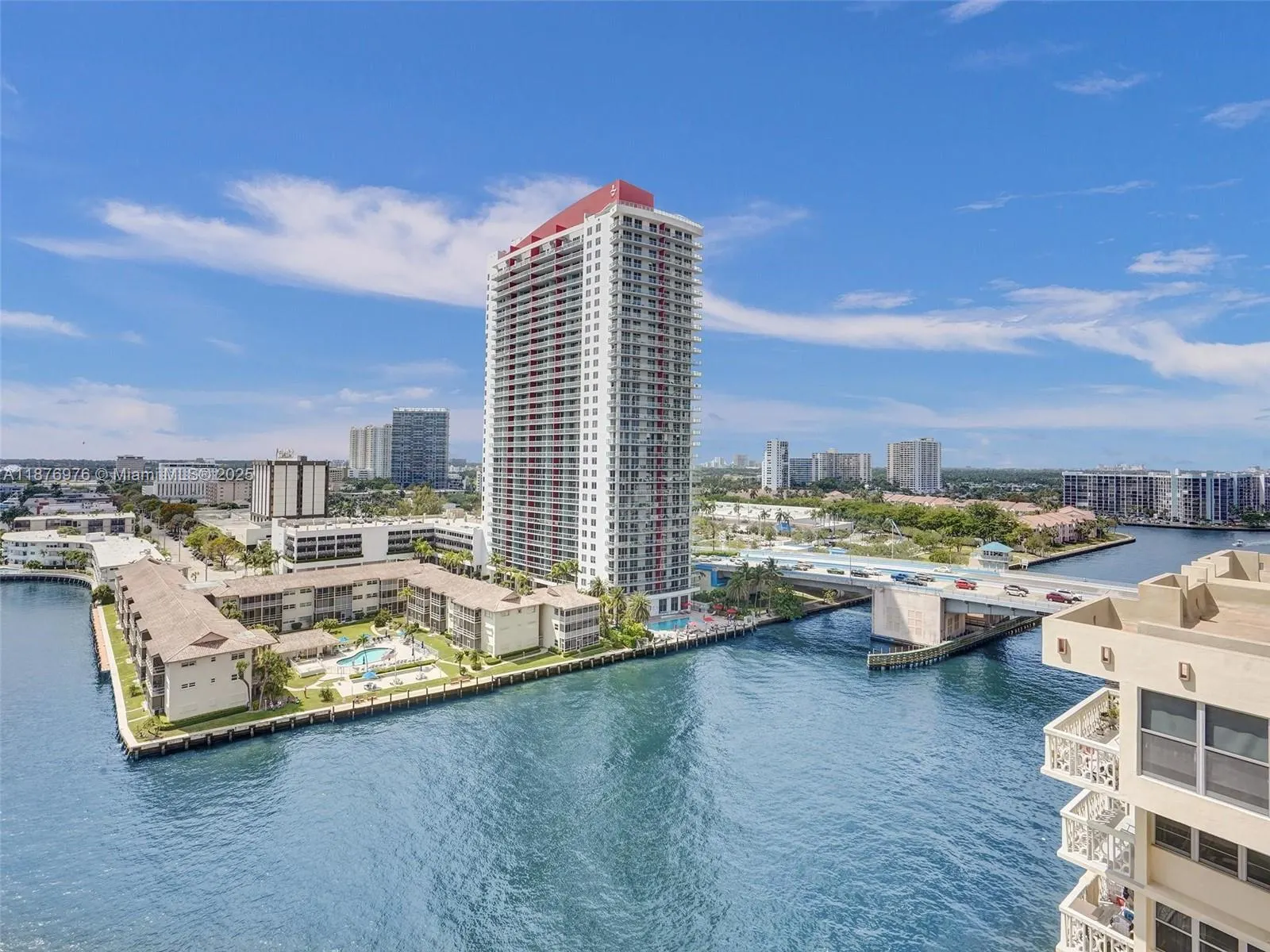 1833 S Ocean Dr, #1511