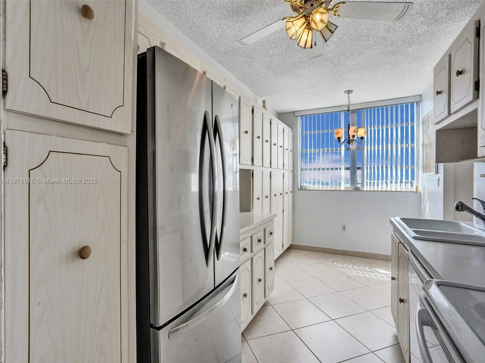 1833 S Ocean Dr, #1511