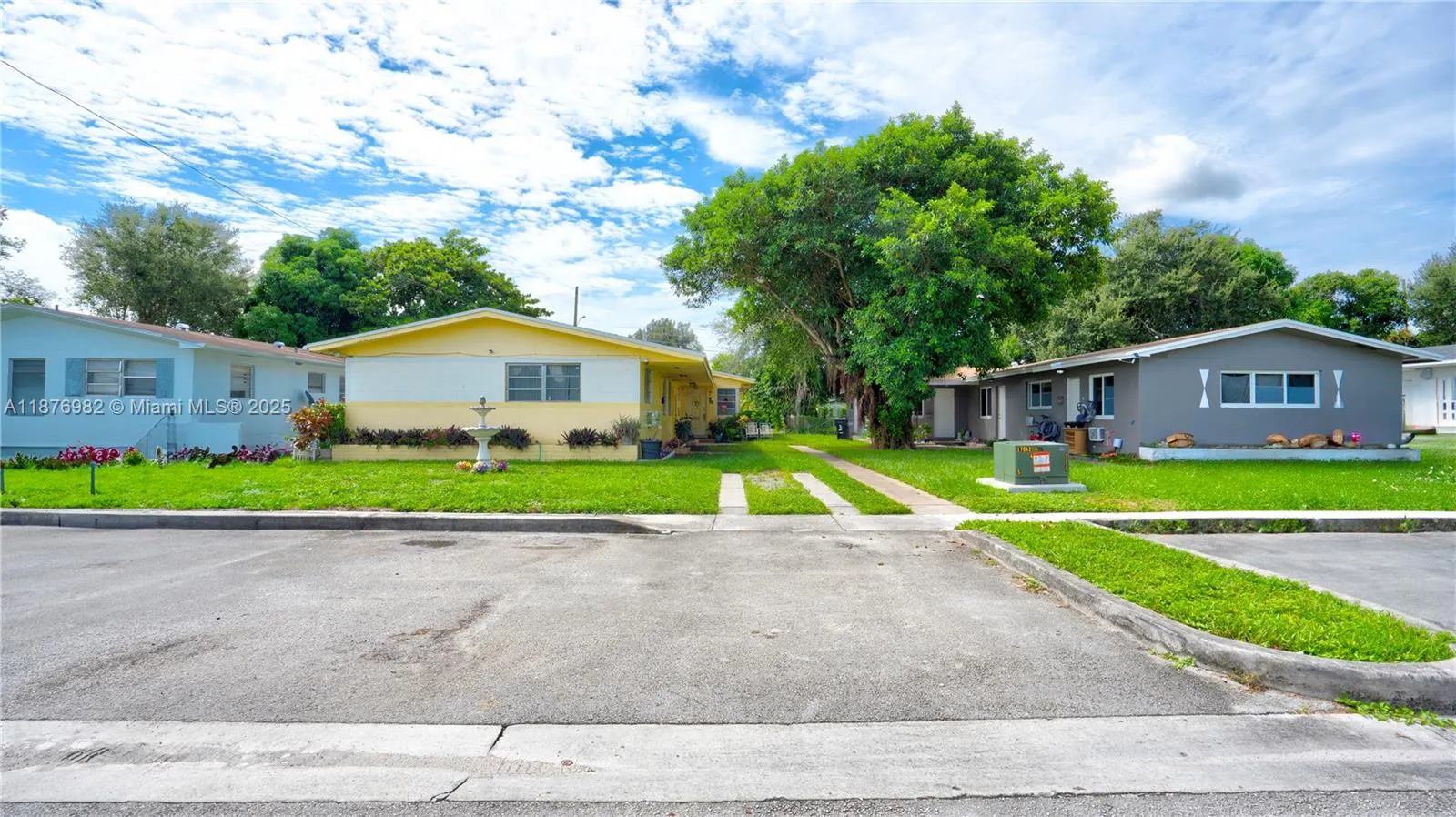 28 NW 170th St, #2