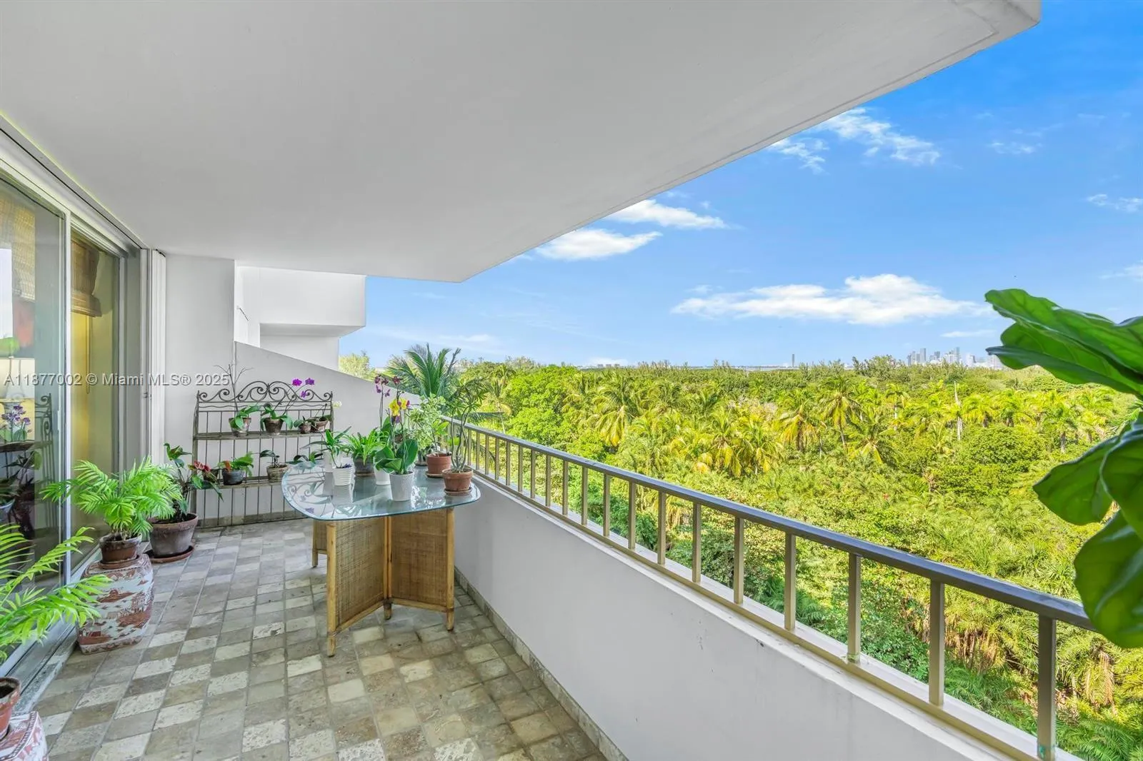 155 Ocean Lane Dr, #706