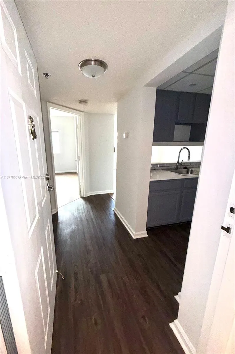2855 W Commercial Blvd, #249