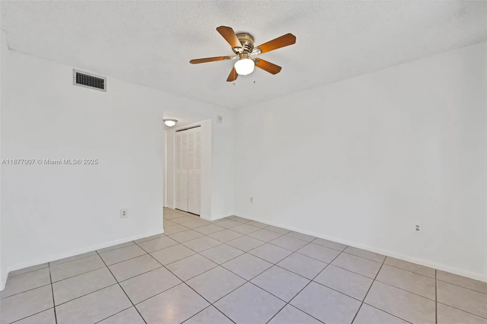 1673 Bay Rd, #403