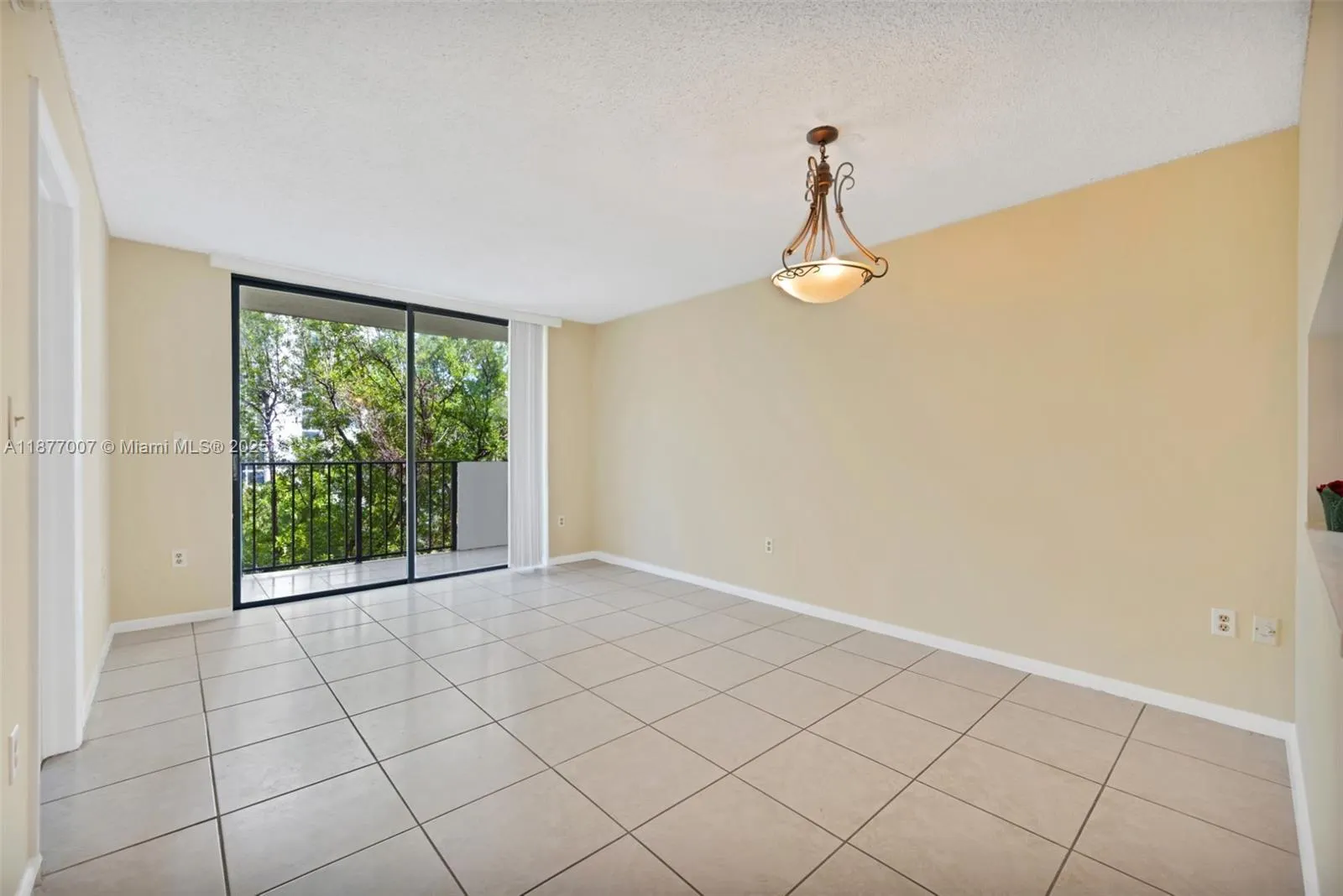 1673 Bay Rd, #403