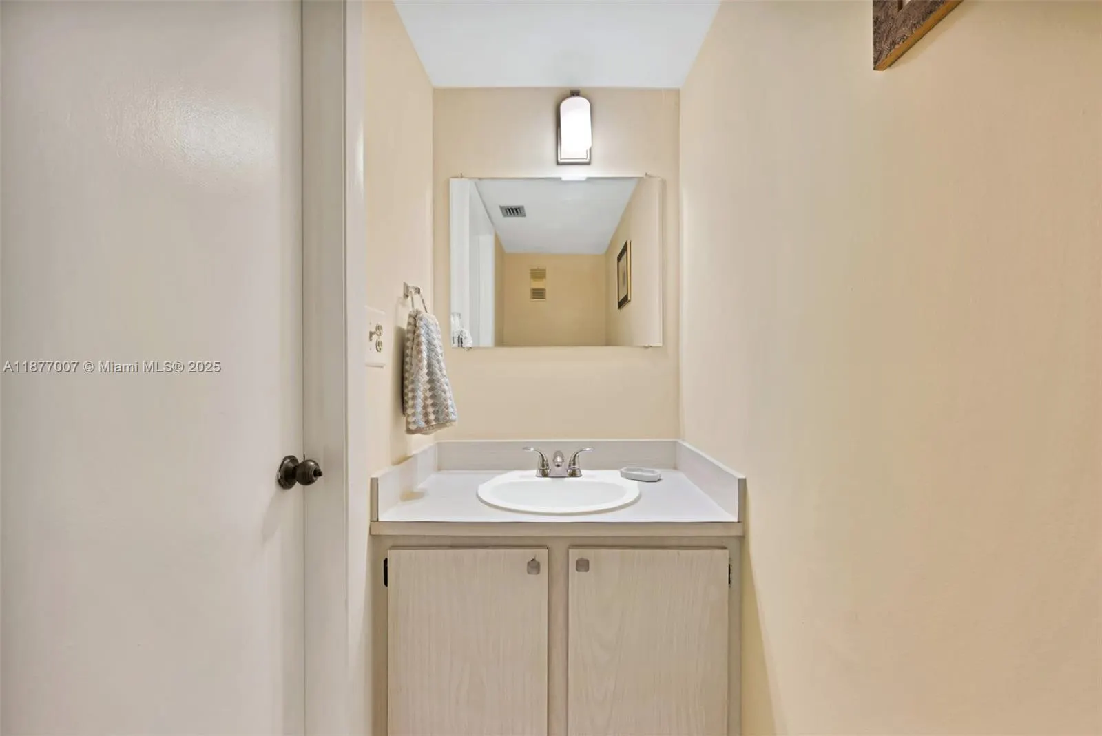 1673 Bay Rd, #403