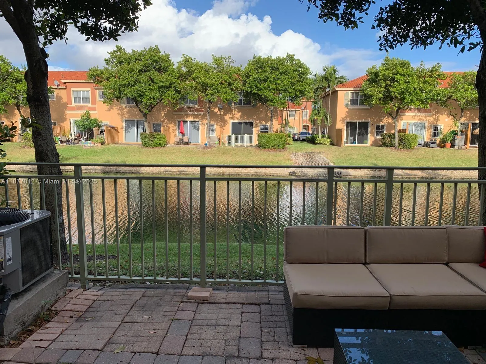4926 Leeward Ln, #3602