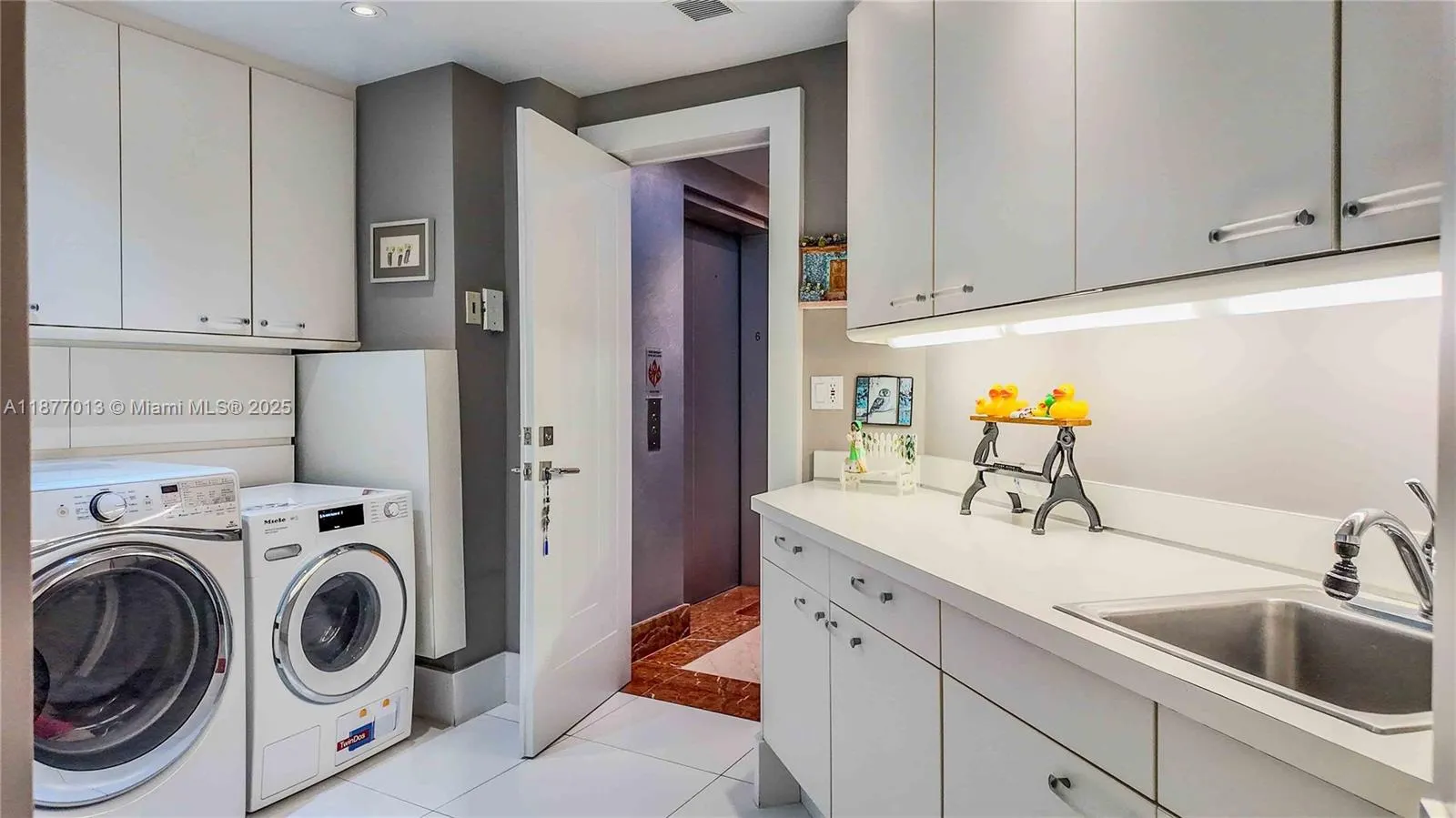 9999 Collins Ave, #6A & Cabana