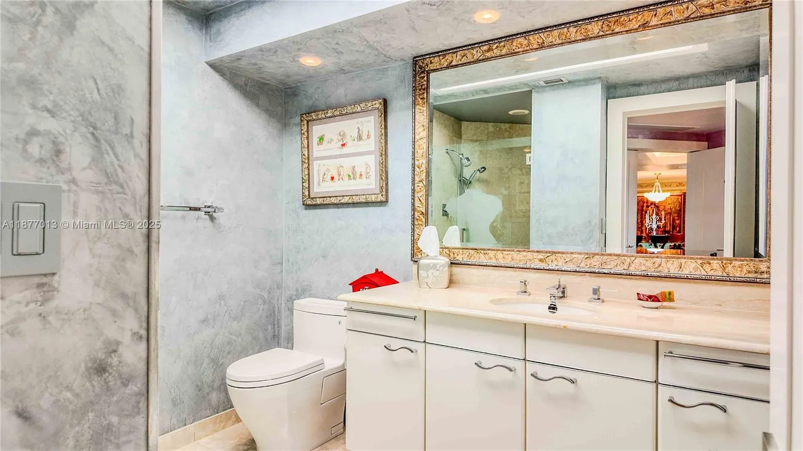 9999 Collins Ave, #6A & Cabana