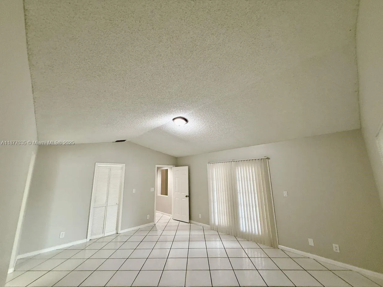 20133 NW 9th Ct