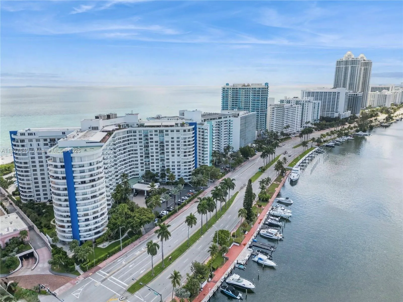 5161 Collins Ave, #511