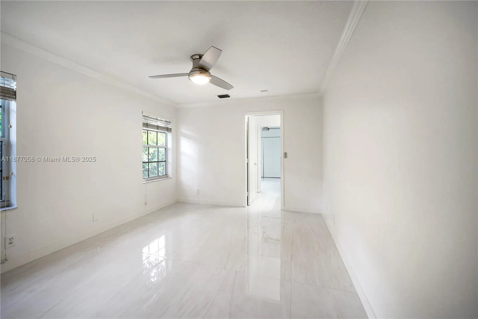 2527 Jardin Dr
