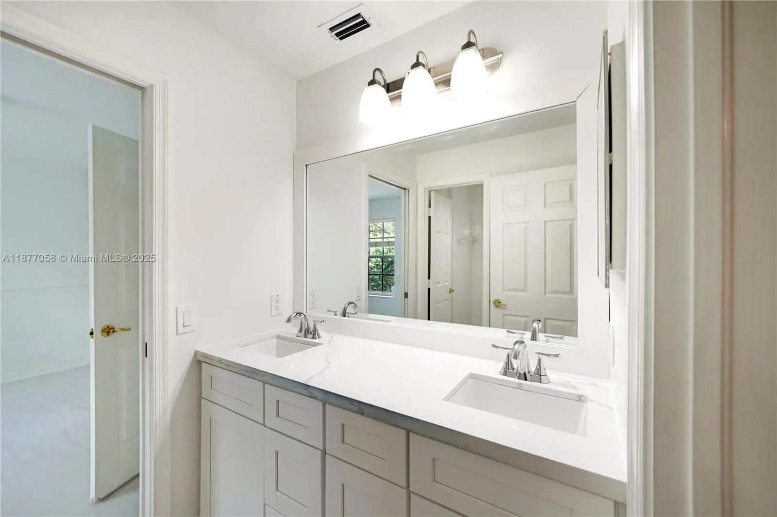 2527 Jardin Dr