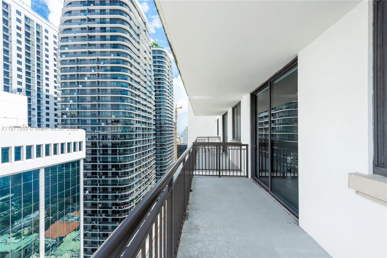 999 SW 1st Ave, #3114