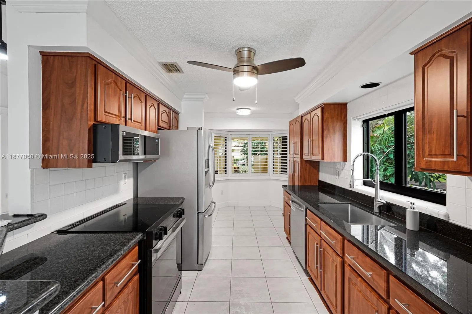 344 NW 94th Ter