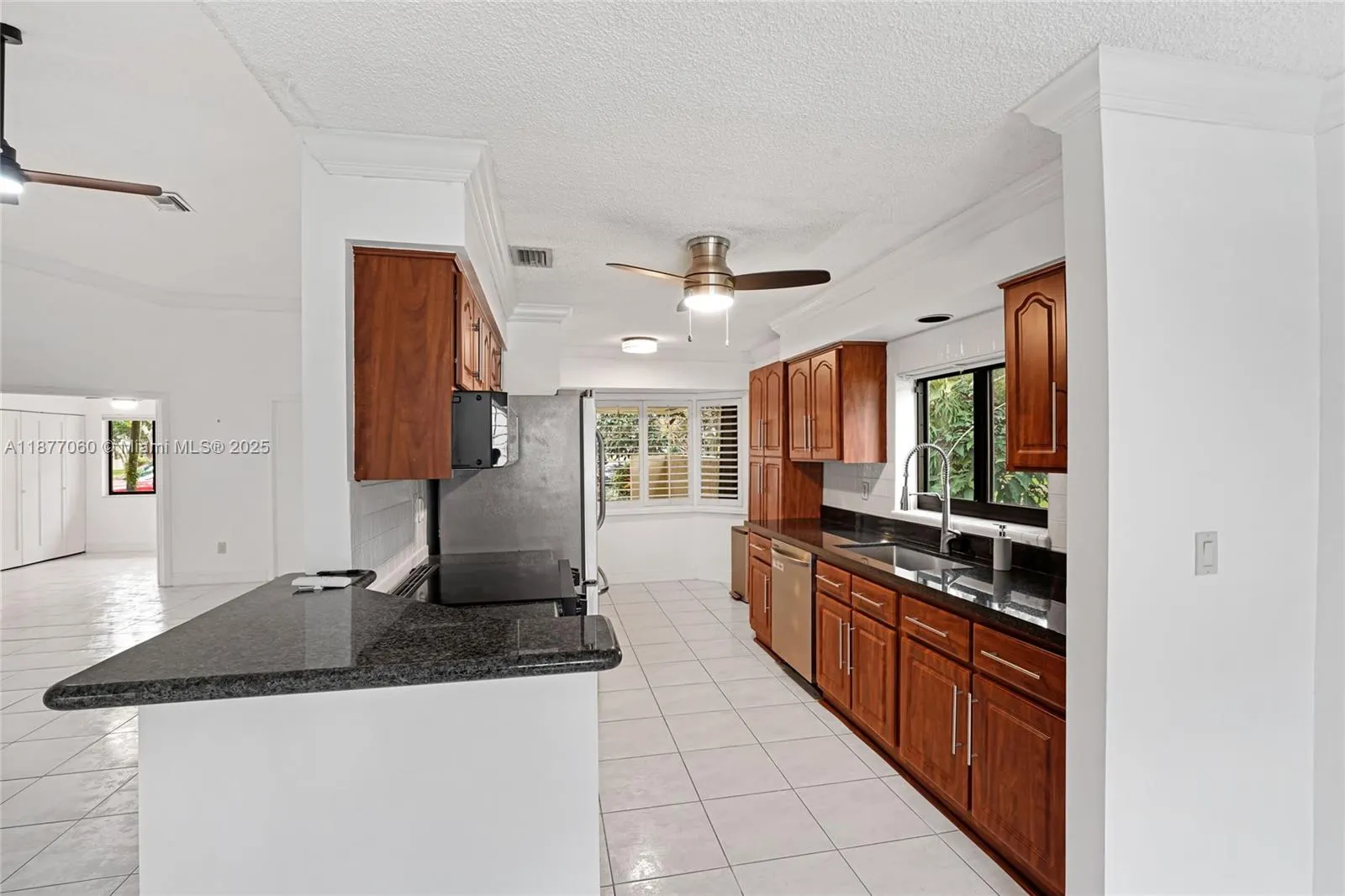 344 NW 94th Ter