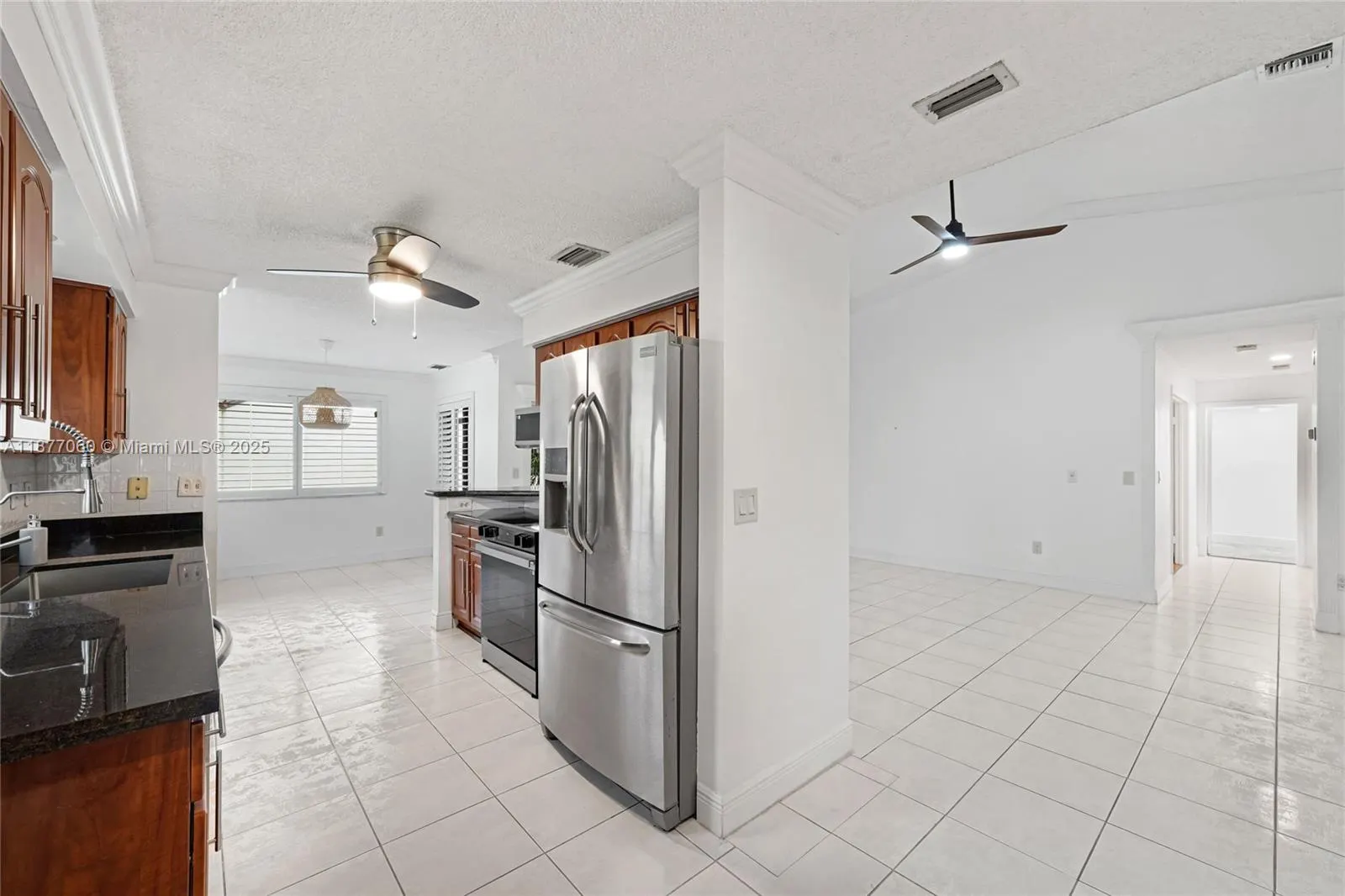 344 NW 94th Ter