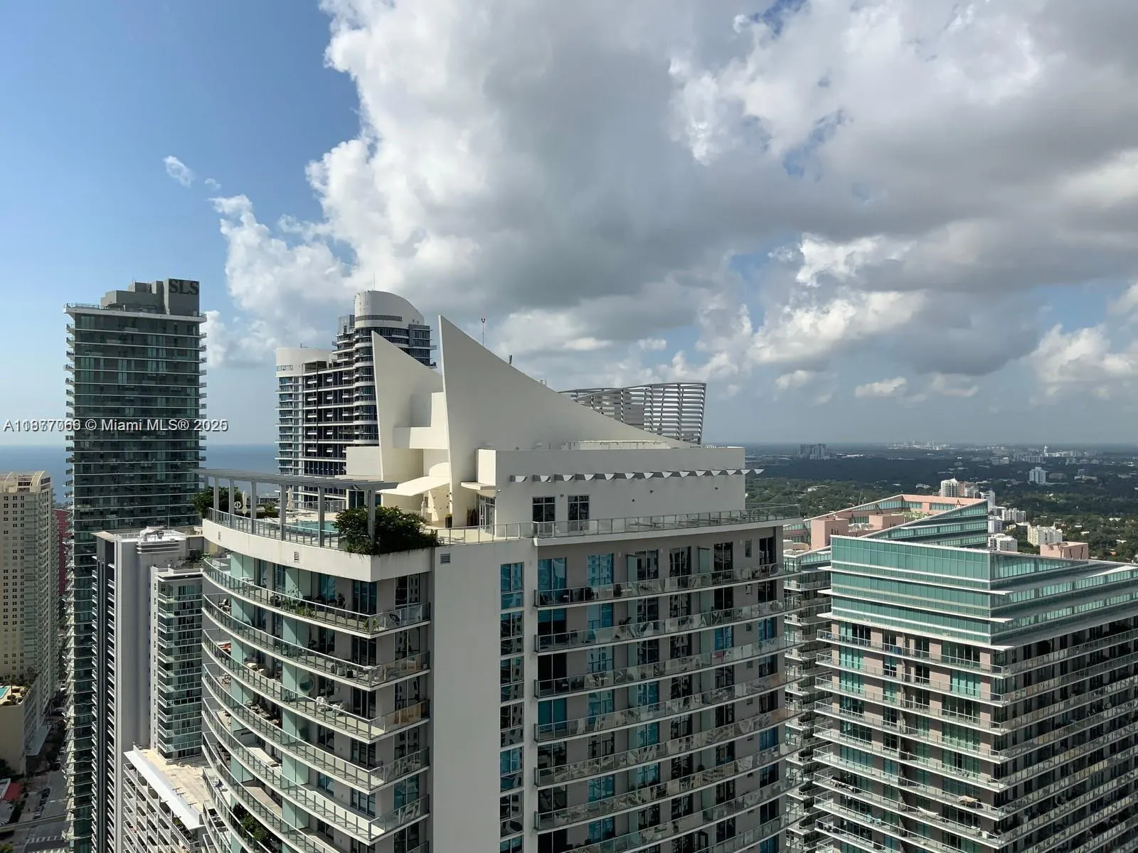 1100 S Miami Ave, #2811