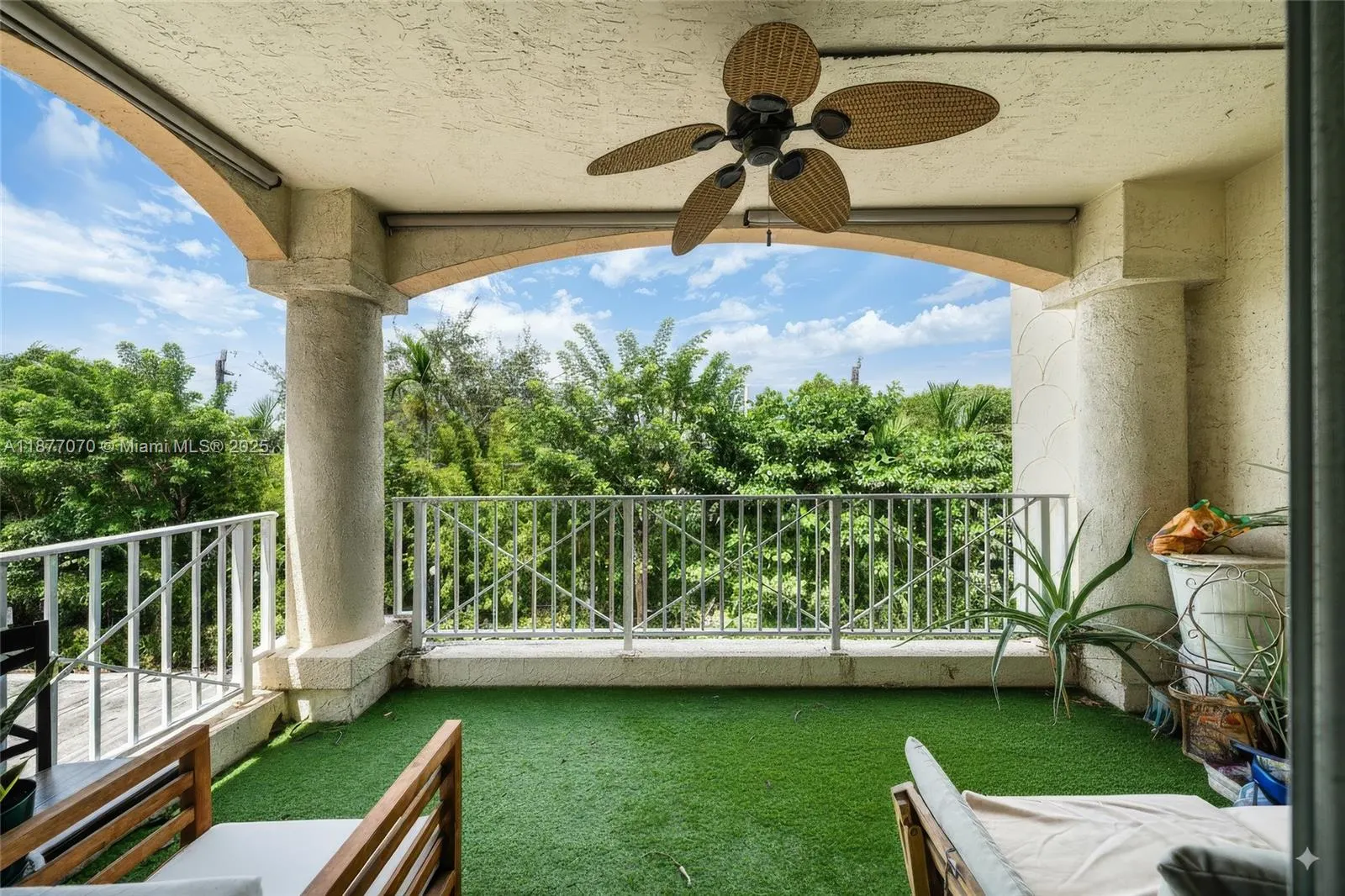 1824 Brickell Ave, #2C