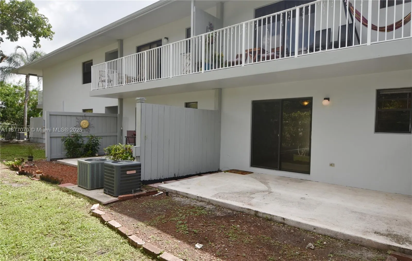 1401 NE 53rd St, #108