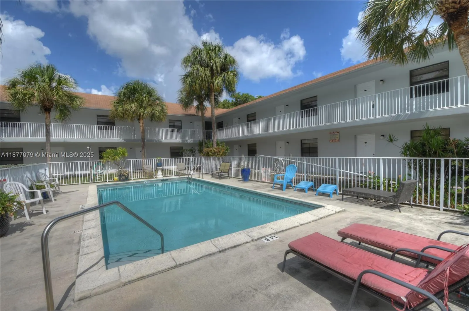 1401 NE 53rd St, #108