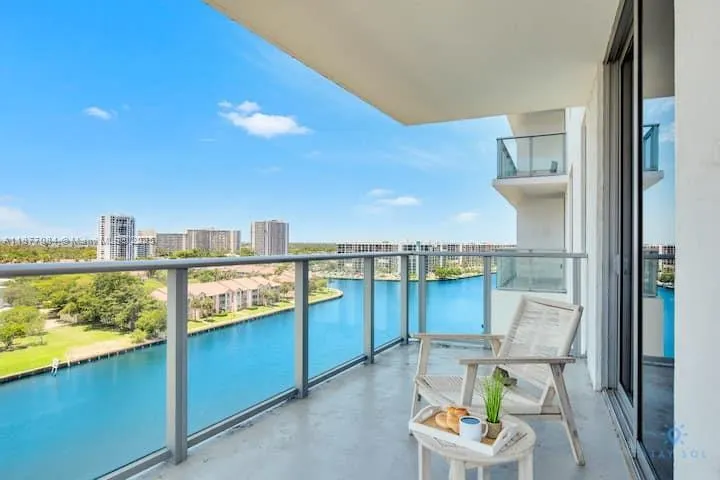4010 S Ocean Dr, #R708