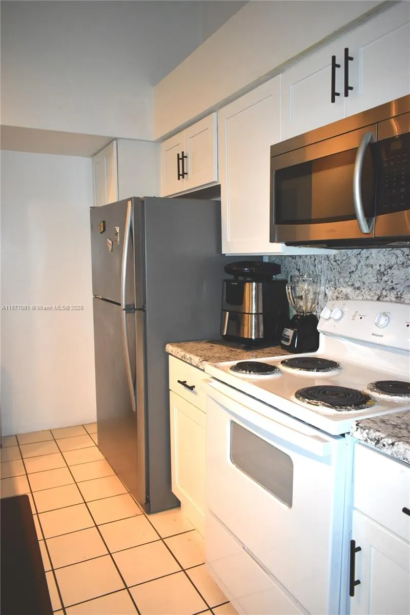 1235 NW 122nd Ter