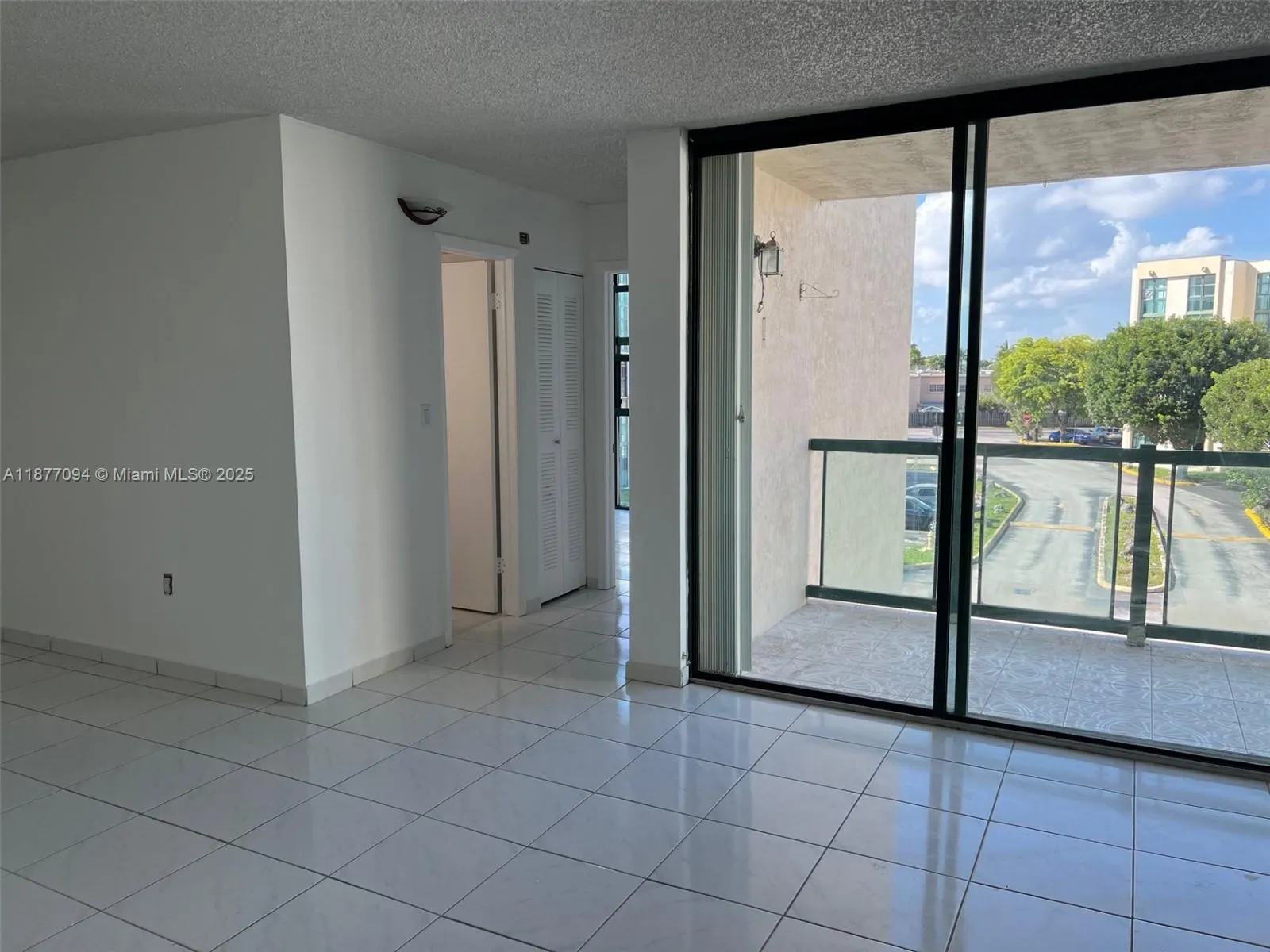 2055 SW 122nd Ave, #305