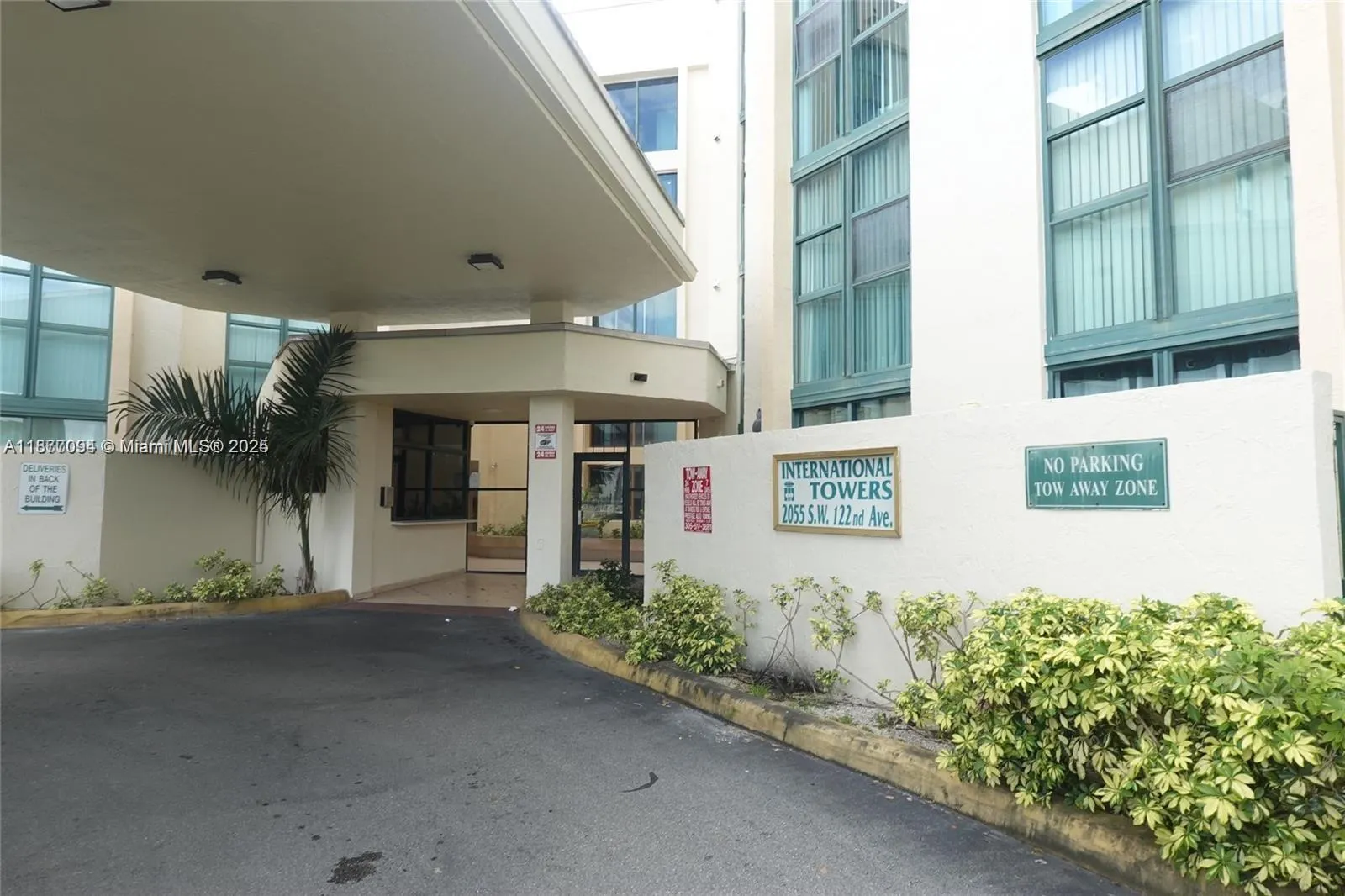 2055 SW 122nd Ave, #305