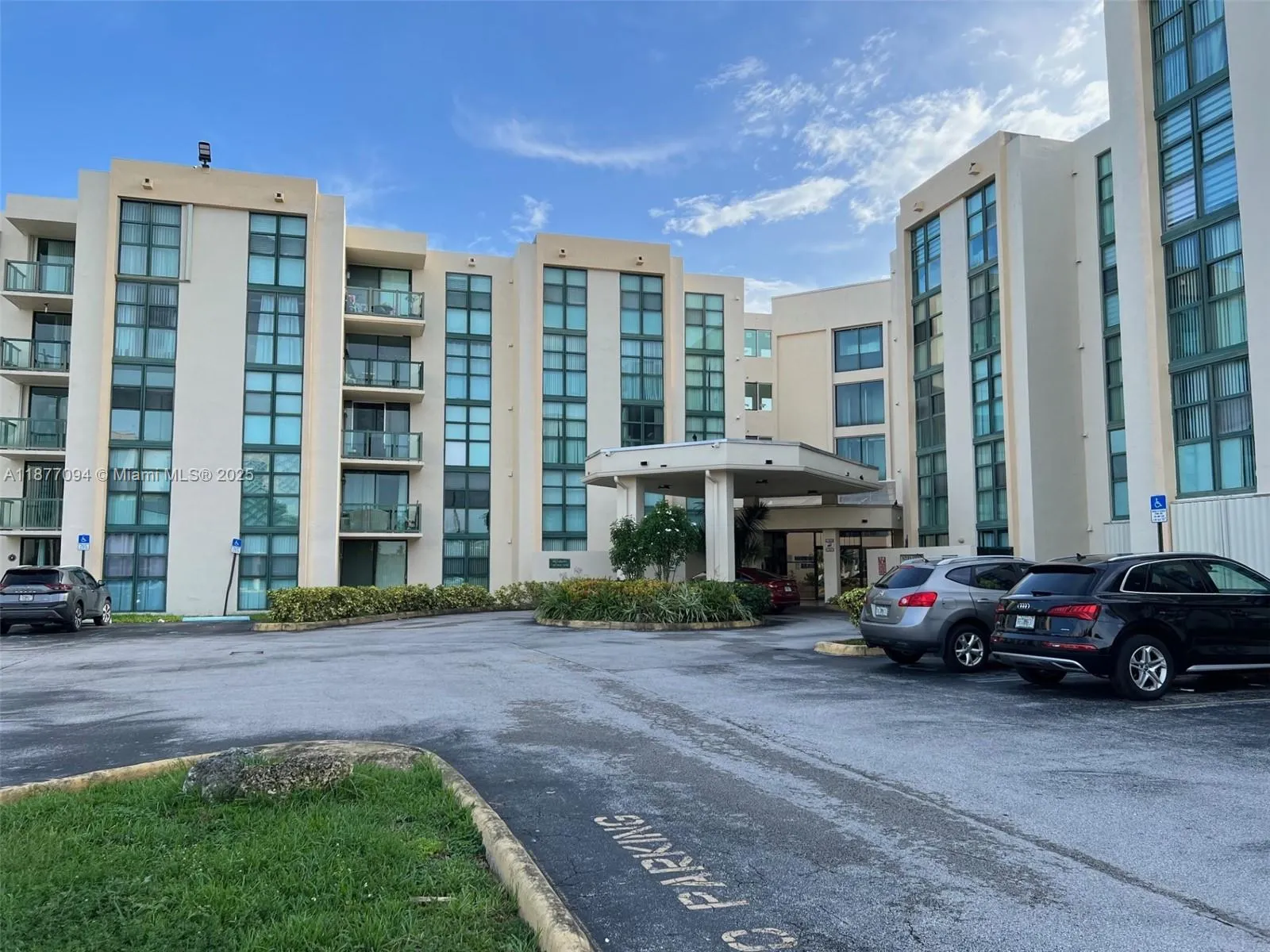 2055 SW 122nd Ave, #305